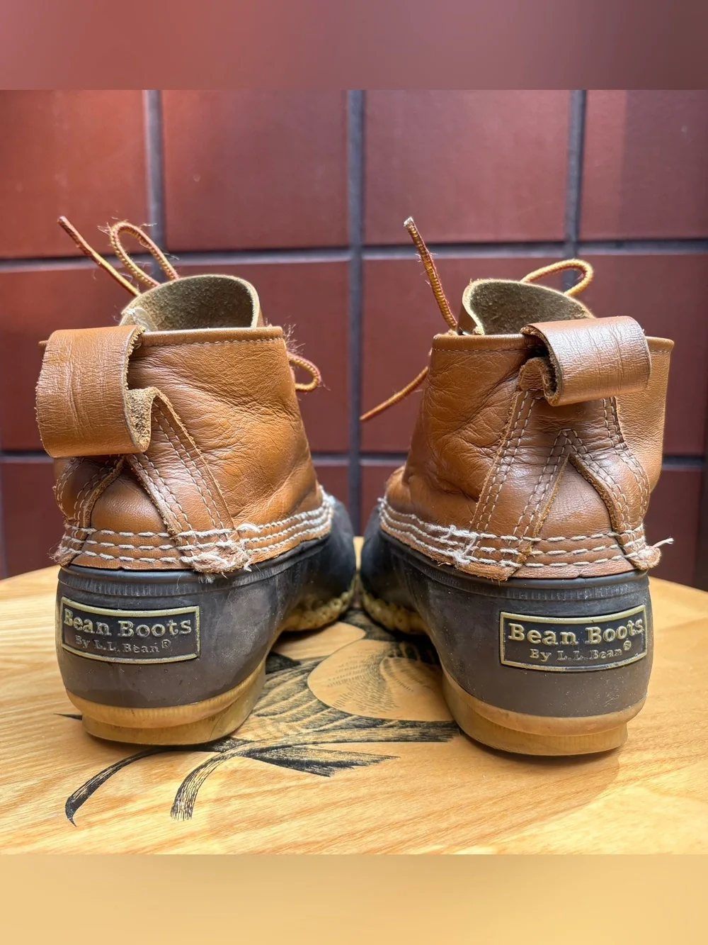 L.L. Bean Women’s Duck Boots 6 inch Size 8